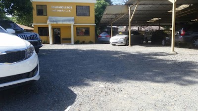 car-dealer