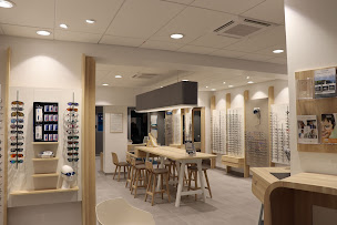 Photo n°3 de Écouter Voir Optique Mutualiste à Neufchâtel-en-Bray (Fournisseur de lentilles de contact)