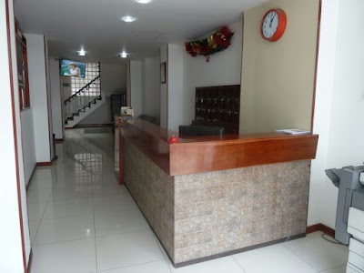 Photos of Doral Plaza