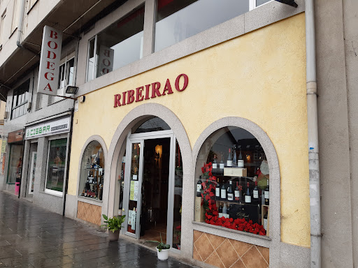 Ribeirao Vine shop Logo