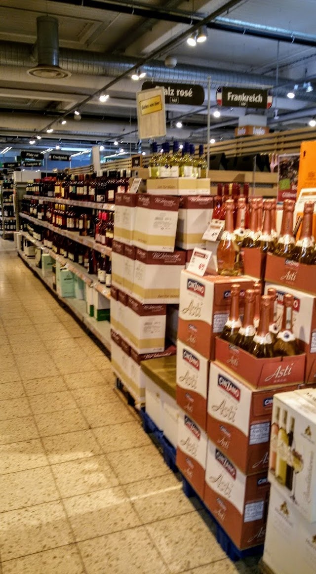 Globus Neustadt an der Weinstraße