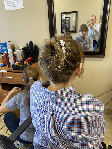 Kim's Kut's - Thumbnail