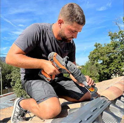 Artisan couvreur Monsieur VALENTIN Michael - RENOVAL'T