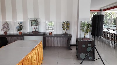 Photos of Rumah Makan Kerta Sari Batu