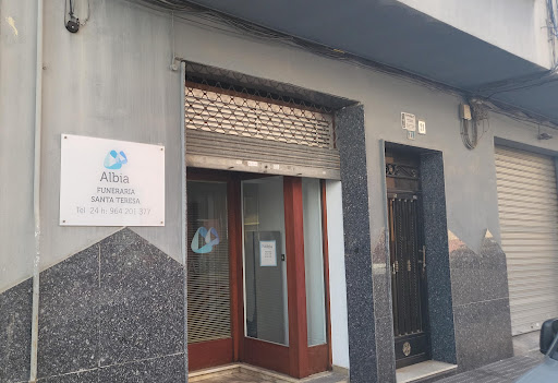 Albia Castellón - Servicios funerarios y tanatorio Santa Teresa