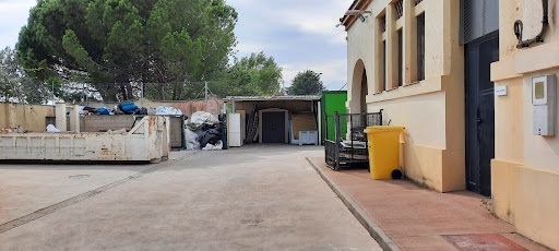 Deixalleria municipal Gallery - Spain