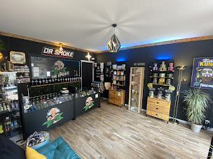 Photo n°18 de CBD Saint-Raphaël - Dr smoke saint Raphaël frejus à Saint-Raphaël (Magasin de cannabis)