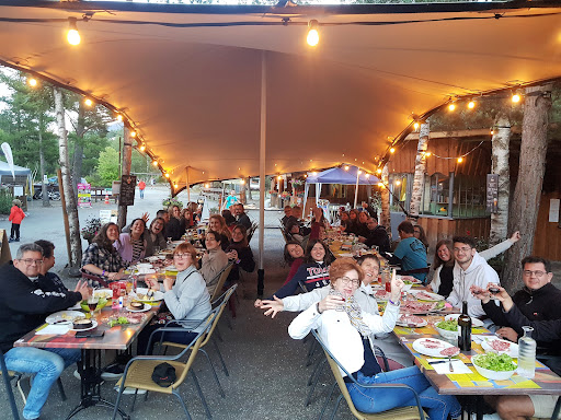 Photo de Camping Caravaneige Locations l'Iscle de Prelles à Saint-Martin-de-Queyrières (05120)