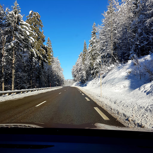 Photo de Auto-école Amoudruz à Génissiat (01200)