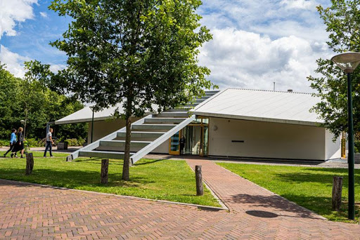 DELA Hilverdael | crematorium, uitvaartcentrum en begraafplaats in Hilvarenbeek - Thumbnail