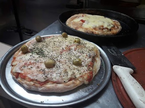 Krosty Pizzas, Author: Tomas Carlos Martinez Fernandez