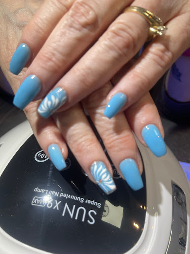 Gallery Salons - Visual