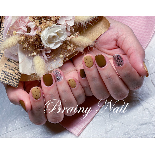 Brainy Beauty Studio 波妮美甲評價、價格、網友推薦資訊 - 細心專業美甲服務