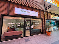 Alessandro by M Salon De Coiffure Spécialiste de la boucle, et Barber à Marseille Grand V La Valentine à Marseille