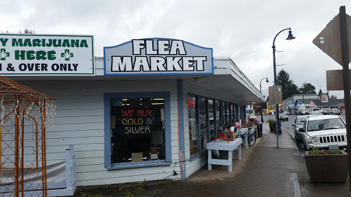 Waldport Fleamarket