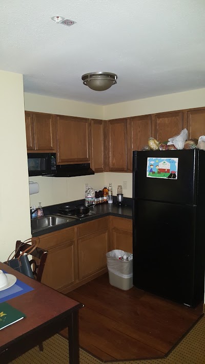 Photos of Home-Towne Suites Columbus