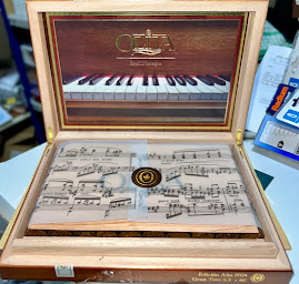 Photo n°15 de Au Pacha (SNC LOUISIANA) à Aix-les-Bains (Magasin de souvenirs)