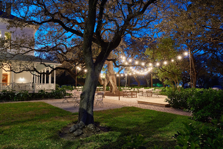 The Inn at Green Pastures by null