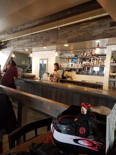 bar