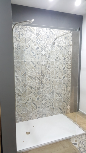 Nova Edile arredo bagno e servizi per l'edilizia - Thumbnail