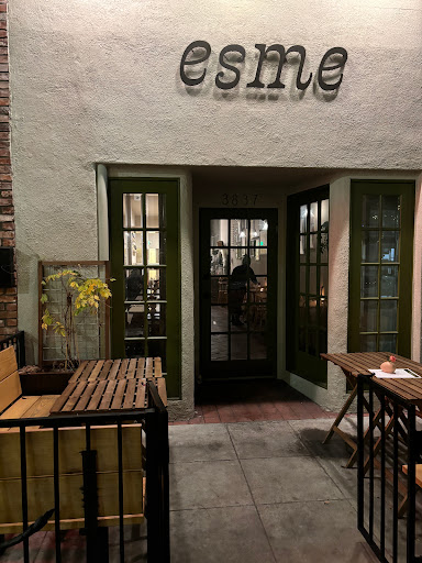 esme - Visual