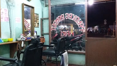Photos of Pangkas Rambut Hari
