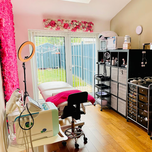 Divine Aesthetics & Laser Clinic