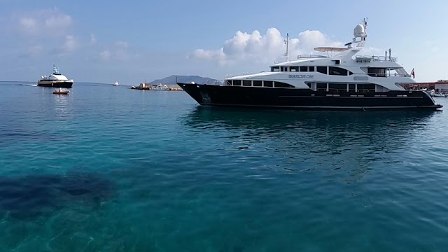 Ormeggi e Noleggio Gommoni Porto Favignana Di.Gi.Mooring Pontile