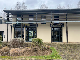 Photo n°26 de FORMEN Serris - Coiffeur & Barbier à Serris (Institut de beauté)