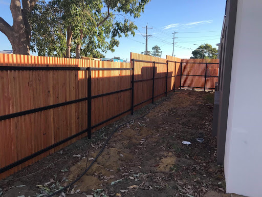 Team Work Fencing Contractors - Bunbury WA - Thumbnail