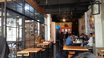 Photos of Se&ntilde;orita Hangout & Daily Eatery