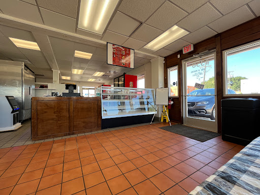 DQ's BBQ - Visual