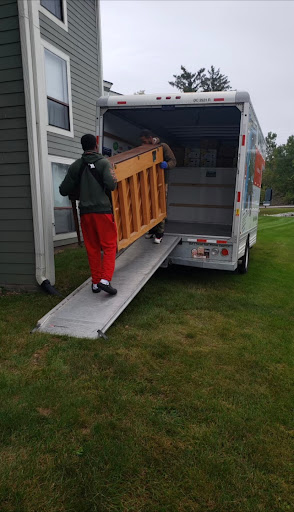MB Moving - Visual