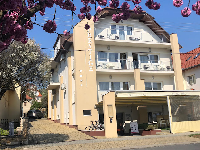 Hévíz, Kodály Zoltán u. 26, 8380