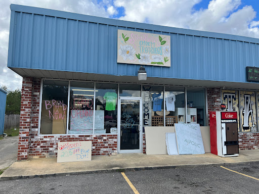 Southern Charm and Treasures Second Hand Shop