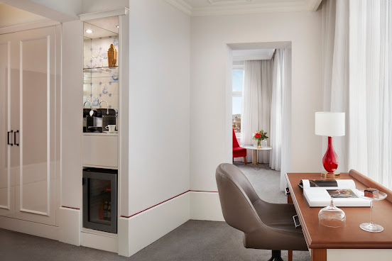 Tivoli Doelen Amsterdam Hotel by null