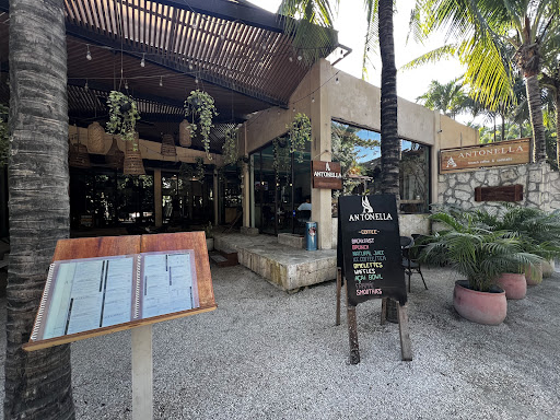 MORENA MIA MEXICANTINA