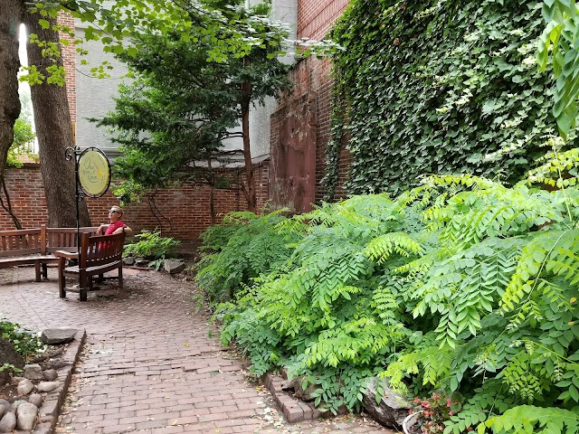 Elfreth's Alley