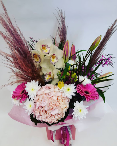 karans florist - Thumbnail