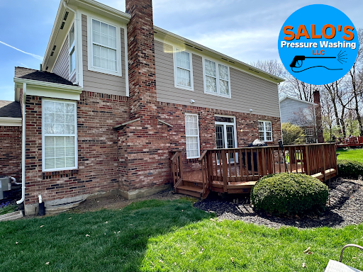 Salo’s Pressure Washing LLC - Thumbnail