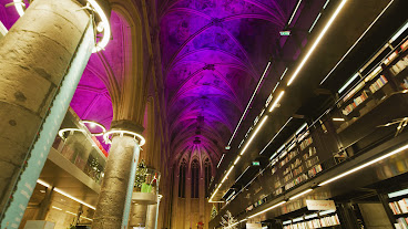 Book Store Dominicanen by null