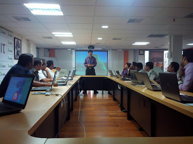 Af1qipoxotglosaovud7nb Fkrv4iiljwoswzu1j33u7=s387 K No