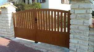 Photo n°7 de K-STORES & PERGOLAS Angoulême à La (Fournisseur de fenêtres)