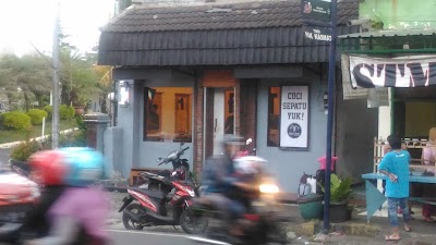 Photos of EI8HT BARBERSHOP