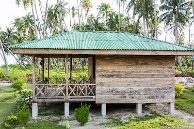 Photos of Tuangku Island
