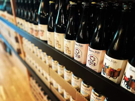 The Great Northern Bottle Shop & Lounge. - Thumbnail