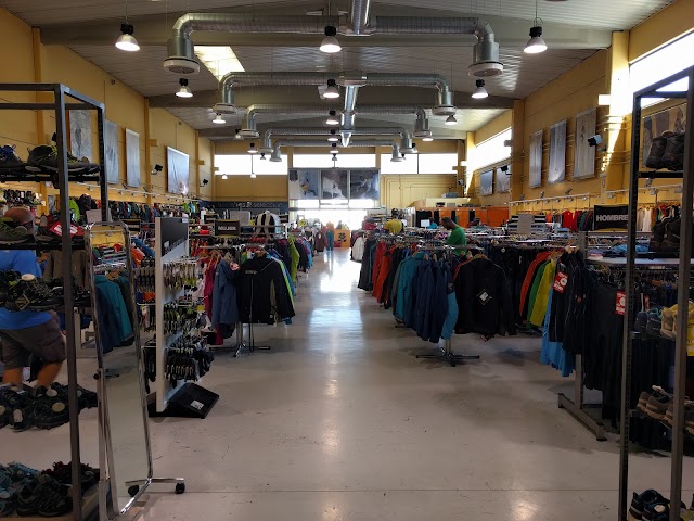 Barrabes Outlet Store