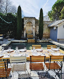 Photo n°6 de Bistrot Les Pieds dans l’Eau à Saint-Rémy-de-Provence (Bar à vin)