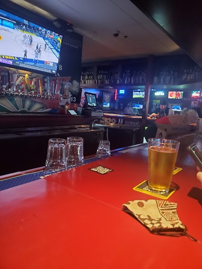 Hotshots Sports Bar & Grill