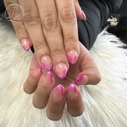 Luminous Nail Lounge interior view